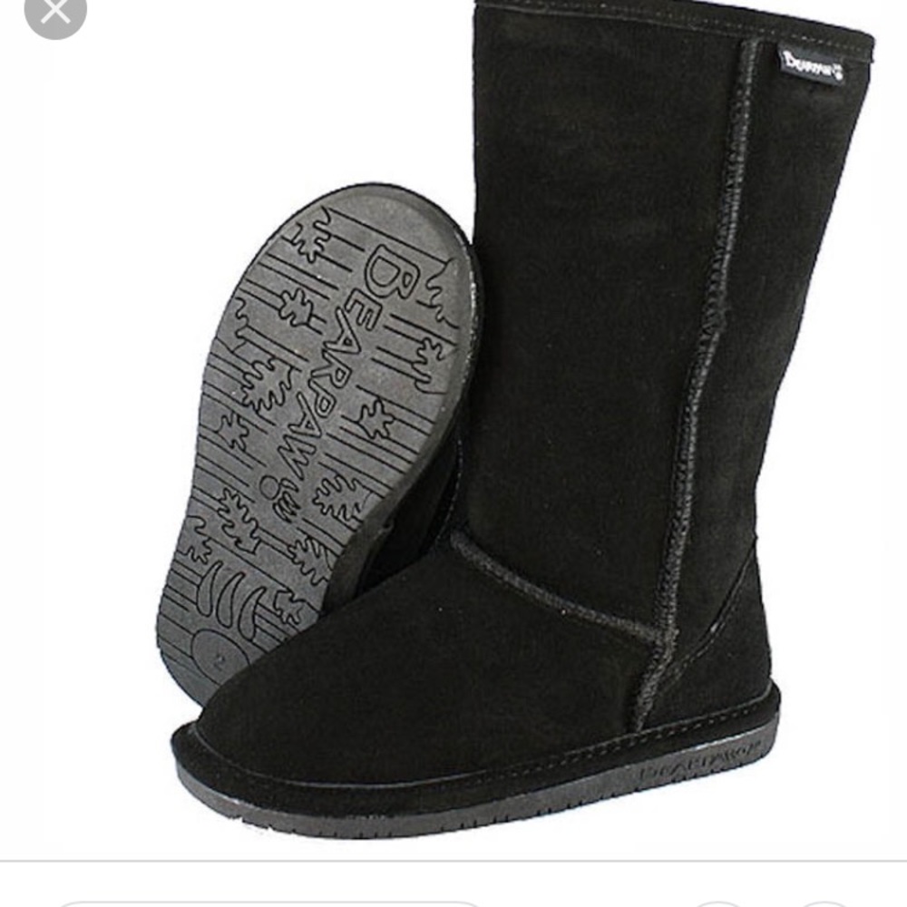 Size 8 BearPaw Boots